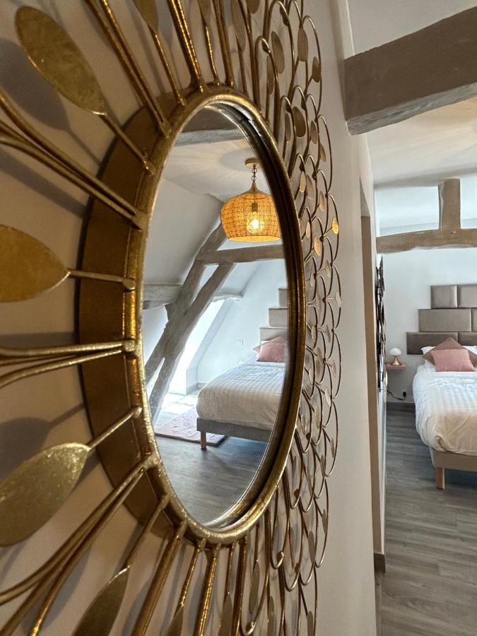 Demeure Du Vallon - Chambres D'Hotes De Charme Azerat Kültér fotó