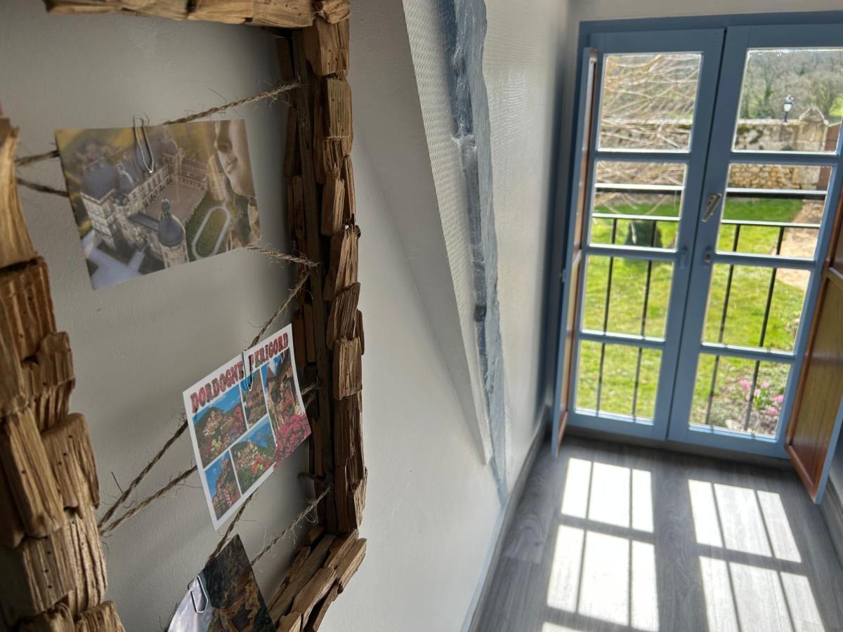 Demeure Du Vallon - Chambres D'Hotes De Charme Azerat Kültér fotó