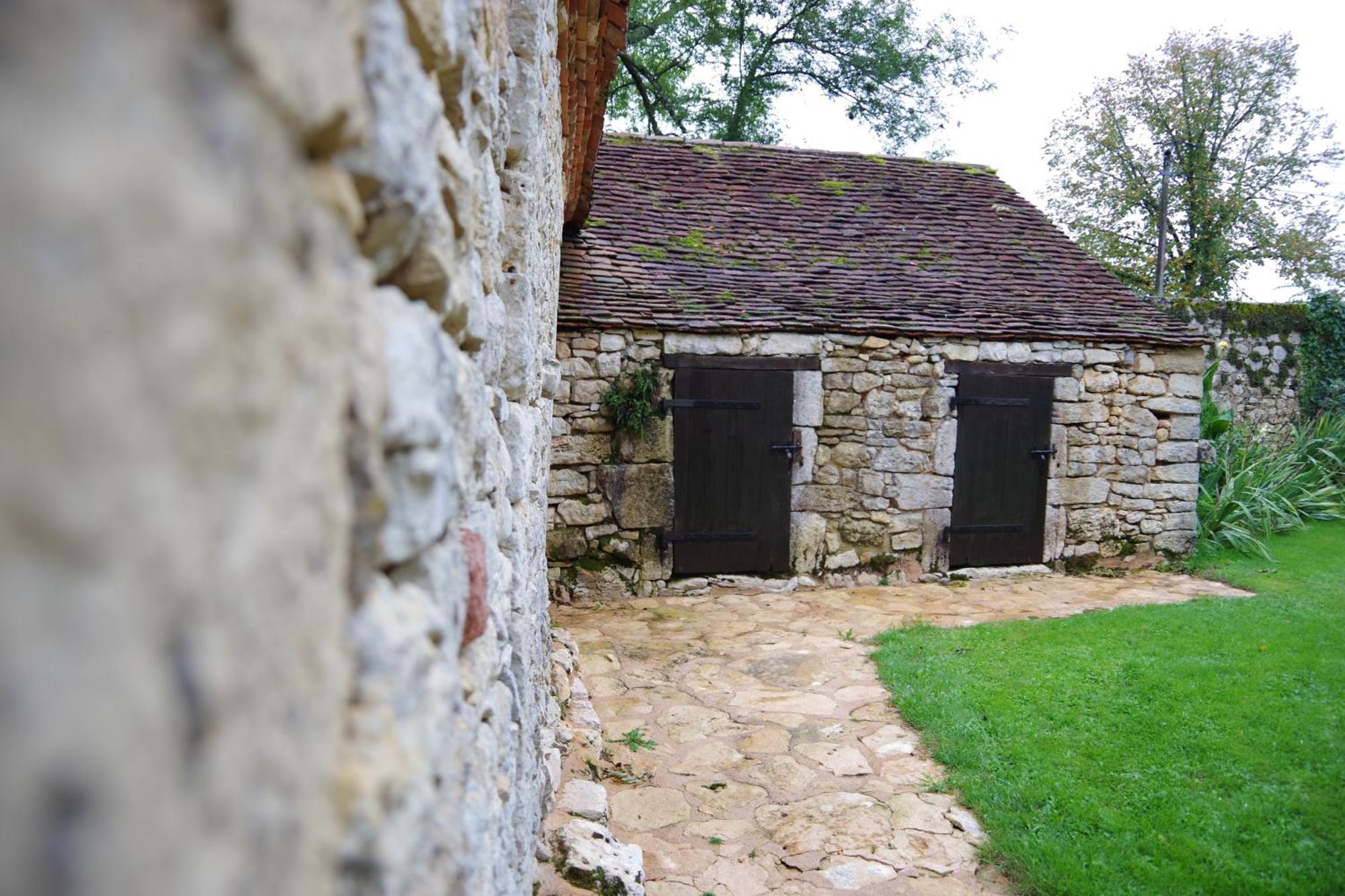 Demeure Du Vallon - Chambres D'Hotes De Charme Azerat Kültér fotó